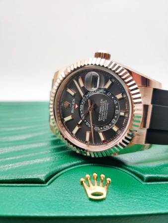 Rolex Sky-Dweller 42 mm 326235