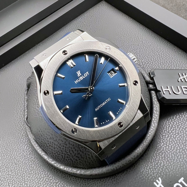 Hublot Classic Fusion Titanium Blue 45 mm 511.NX.7170.RX