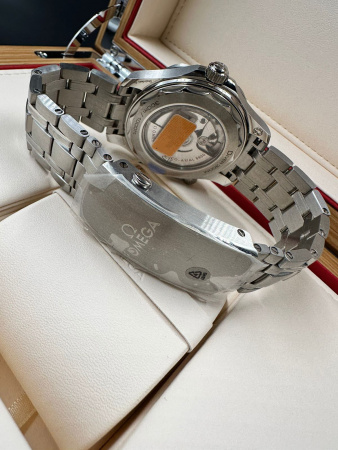 Omega Seamaster Diver 300M Co-Axial Master Chronometer 42 mm 210.30.42.20.10.001