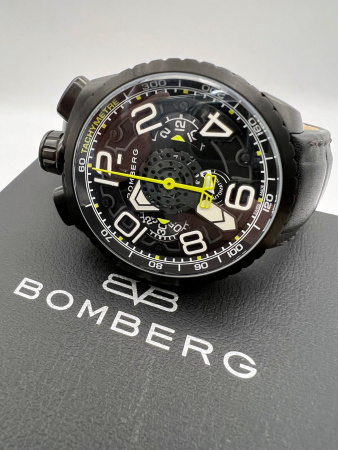 Bomberg BOLT-68 Automatic Chronograph 47 mm BS47CHAPBA.041-6.3