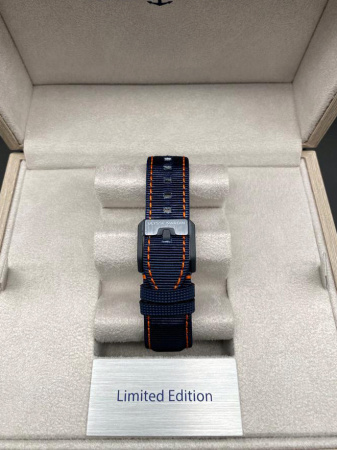 Ulysse Nardin Marine Diver 42 mm 8163-175LE/93-BLUESHARK