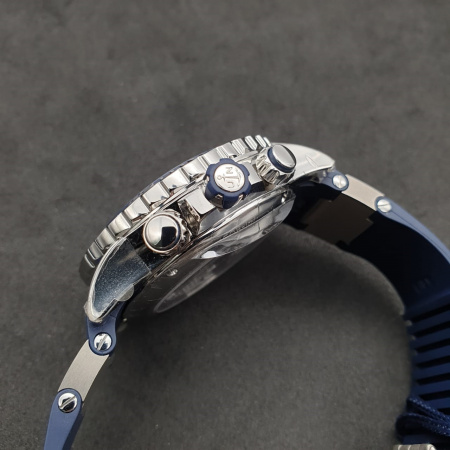 Ulysse Nardin Marine Diver Chronograph 1503-151-3/93