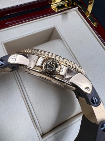 Ulysse Nardin Maxi Marine Diver 42.7 mm 266-33-3A/925
