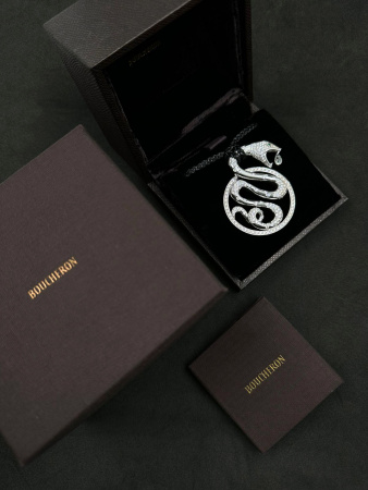 Колье Boucheron Diamond Trouble Necklace JPN00099