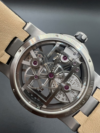 Ulysse Nardin Executive Skeleton Tourbillon 45 mm 1713-139