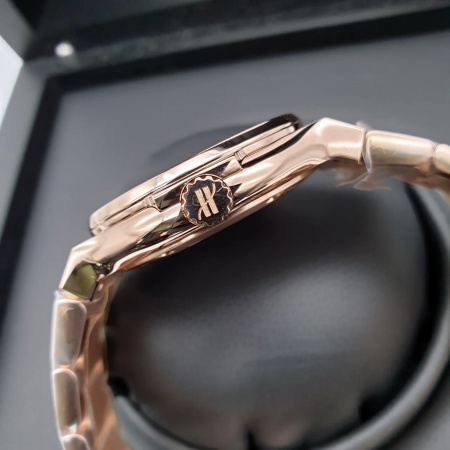 Hublot Classic Fusion King Gold Brown Diamonds Bracelet 38 mm 568.OX.898M.OX.1204