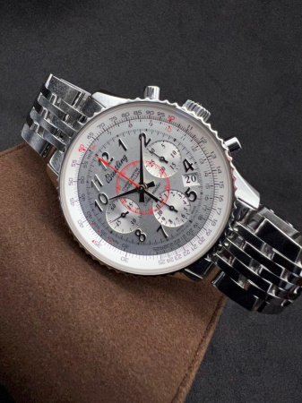 Breitling Navitimer Montbrillant 01 40 mm AB013012/G735-448A