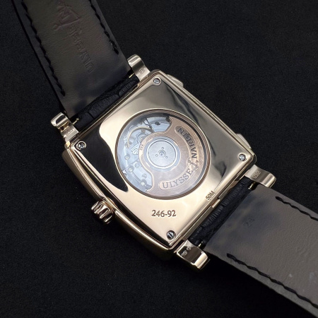 Ulysse Nardin Quadrato Dual Time 42 mm 246-92/692
