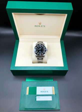 Rolex Submariner 40 mm 114060