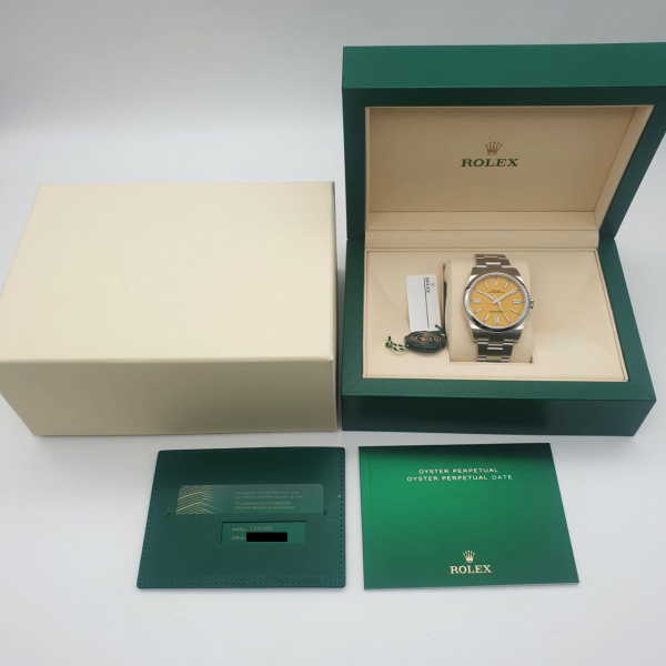 Rolex Oyster Perpetual 41 mm 124300