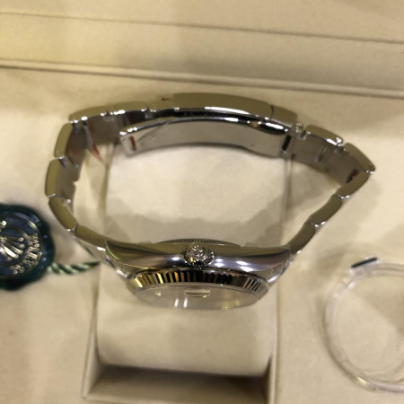 Rolex Date 34 mm 115234
