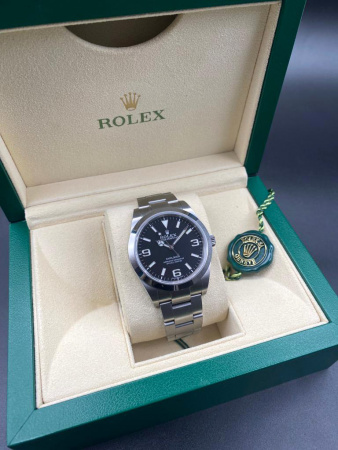 Rolex Explorer 39 mm 214270