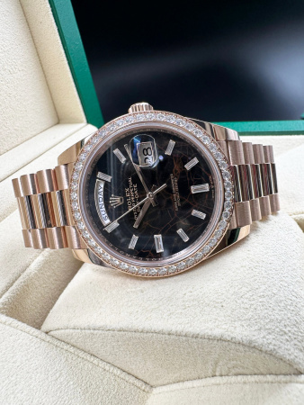 Rolex Day-Date 40 mm 228345