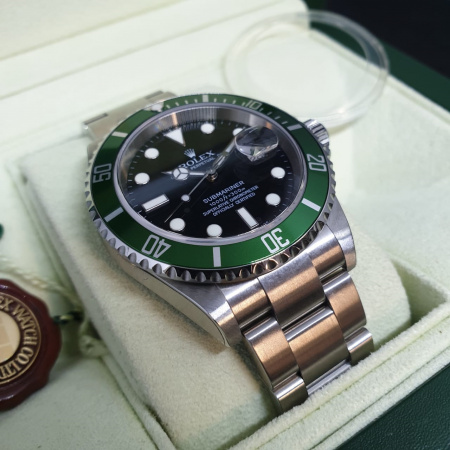 Rolex Submariner Date Kermit 16610LV