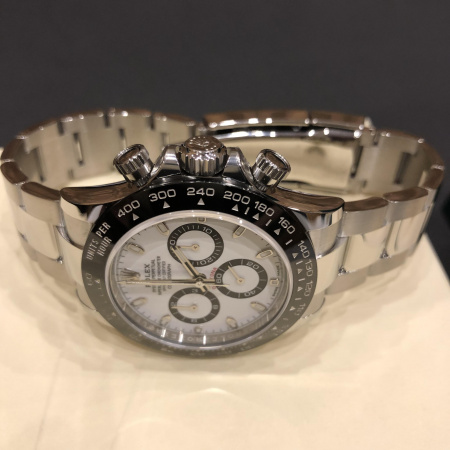 Rolex Cosmograph Daytona 40mm 116500 Cerachrom