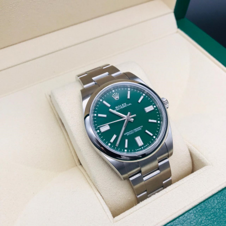 Rolex Oyster Perpetual 41 mm 124300