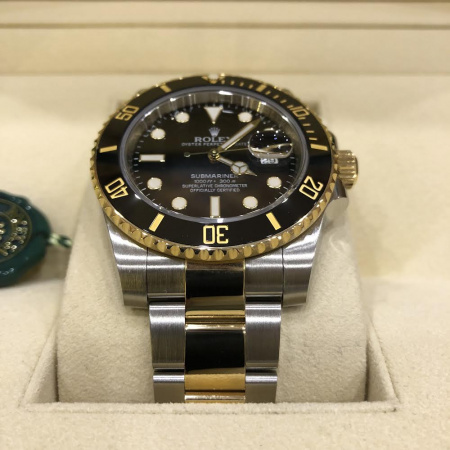 Rolex Submariner Date