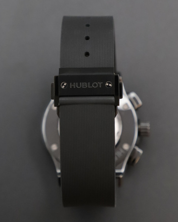 Hublot Classic Fusion Chronograph Black Magic 42 mm 541.CM.1171.RX