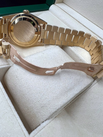 Rolex Day-Date 36 mm 18238