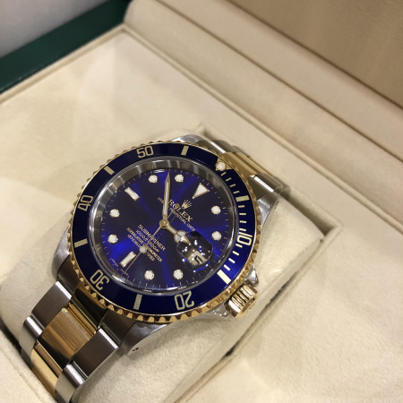 Rolex Submariner Date