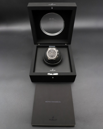 Hublot Classic Fusion Chronograph Titanium Racing Grey 45 mm 521.NX.7071.RX