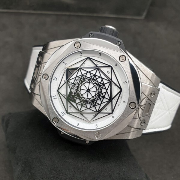 Hublot Big Bang Sang Bleu Titanium White 45 mm 415.NX.2027.VR.MXM18