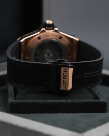 Hublot Big Bang Sang Bleu King Gold 45 mm 415.OX.1118.VR.MXM17