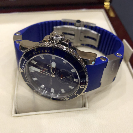 Ulysse Nardin Maxi Marine Diver 42,7 mm 260-32-3A