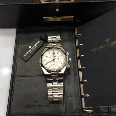 Vacheron Constantin Overseas Chronograph