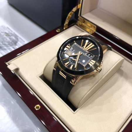 Ulysse Nardin Executive Dual Time Gold