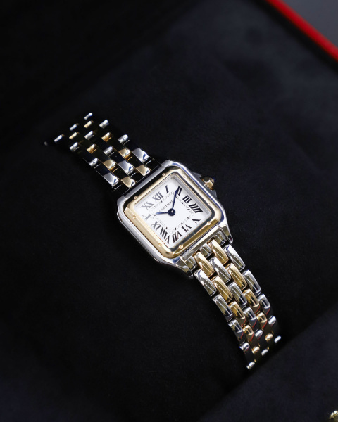 Cartier Panthere De Cartier Medium W2PN0007