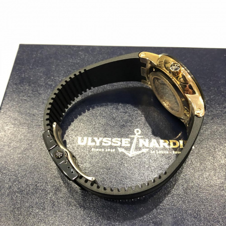 Ulysse Nardin Executive Dual Time Gold