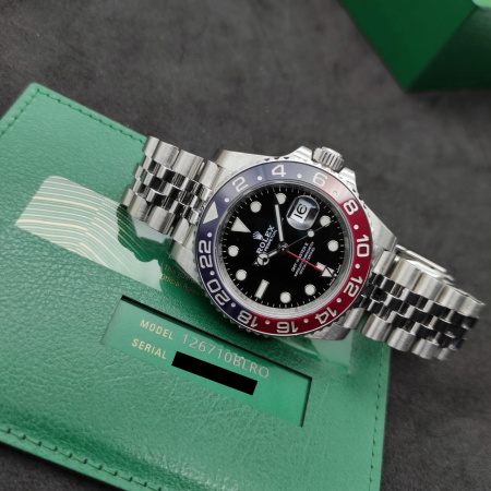 Rolex GMT-Master II 40 mm 126710 Steel Pepsi