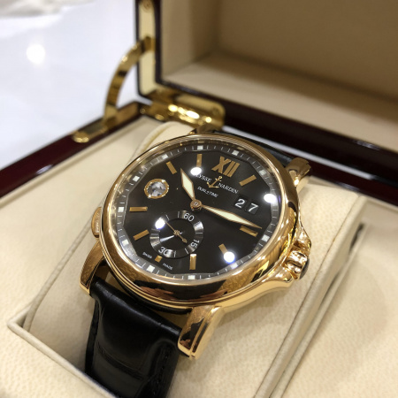 Ulysse Nardin Dual Time 42