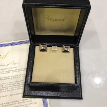 Серьги Chopard Happy Diamonds Icons