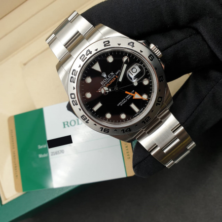 Rolex Oyster Explorer II 42 mm 216570