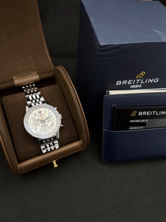 Breitling Navitimer Montbrillant 01 40 mm AB013012/G735-448A