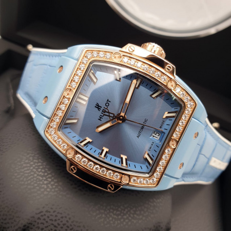 Hublot Spirit of Big Bang Light Blue Ceramic King Gold Diamonds 39 mm 665.EO.891L.LR.1204