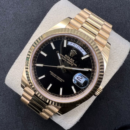 Rolex Day-Date 40 mm 228238