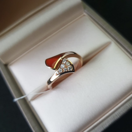 Кольцо Bvlgari Divas' Dream AN858645