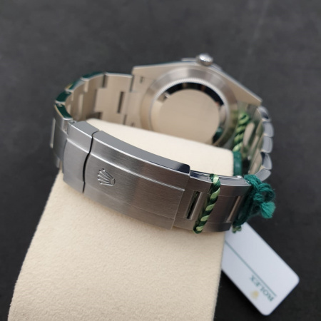Rolex Oyster Perpetual 41 mm 124300