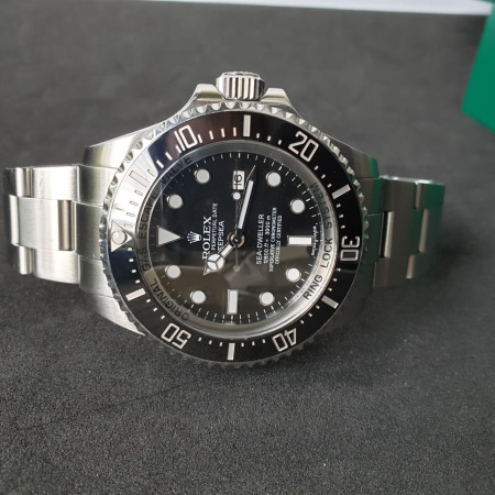 Rolex Sea-Dweller 44 mm 116660 DeepSea