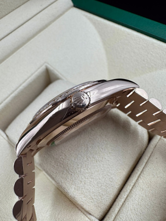 Rolex Day-Date 40 mm 228345