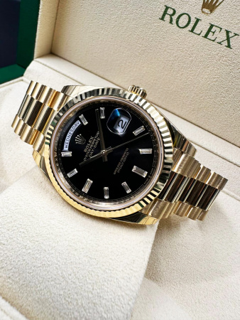 Rolex Day-Date 40 mm 228238