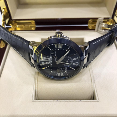 Ulysse Nardin Executive Dual Time