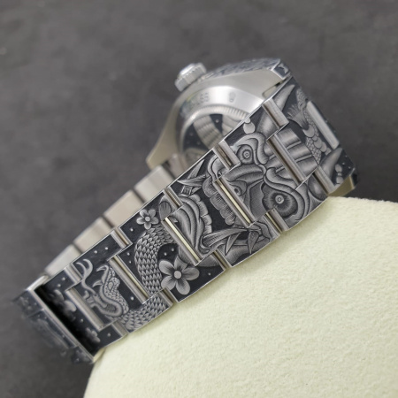 Rolex Oyster Milgauss Japan Masks 40 mm 116400 Hand-Engraved CUSTOM