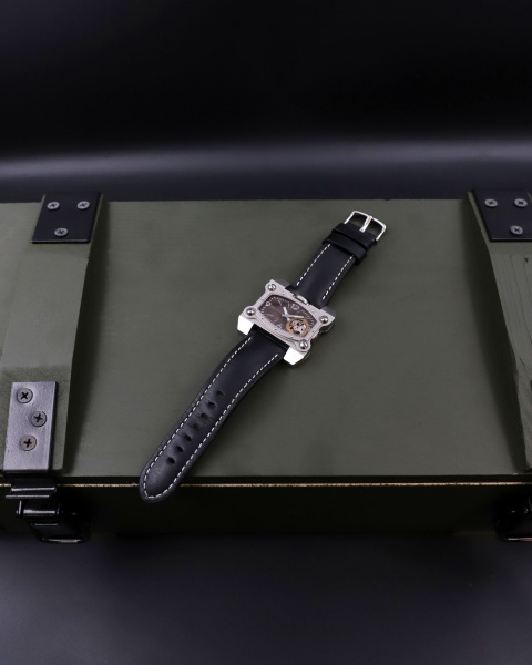 Konstantin Chaykin Аврора "Часовое наследие"