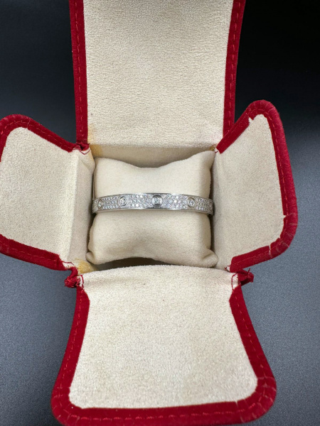 Браслет Cartier Love Bracelet Diamond-Paved N6033602