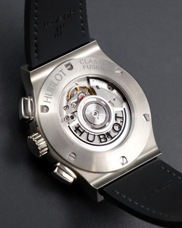Hublot Classic Fusion Chronograph Titanium Racing Grey 42 mm 541.NX.7070.LR