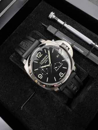Panerai Luminor 3 Days GMT Power Reserve 44 mm PAM00321